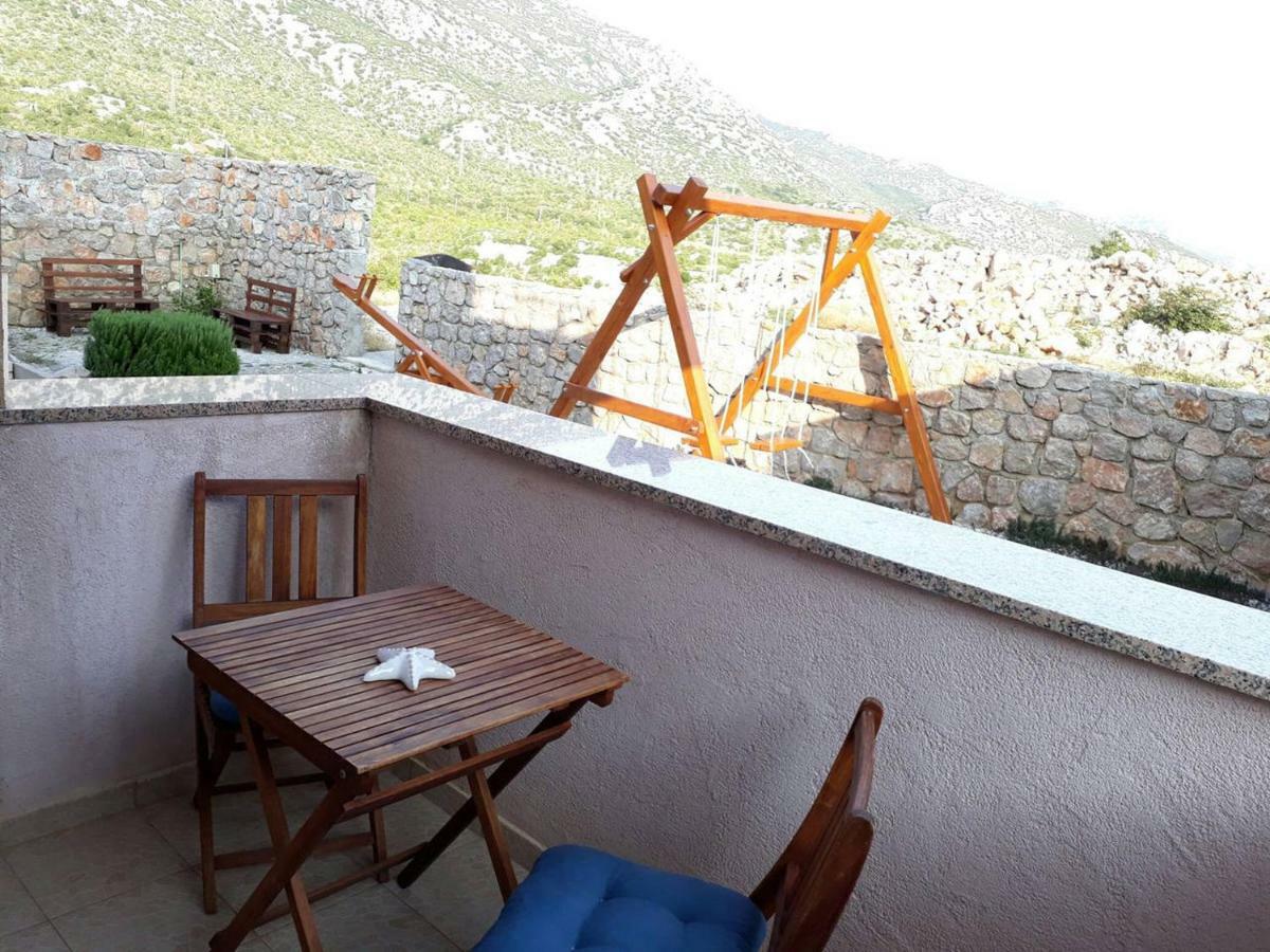Apartments Golub Cesarica Zewnętrze zdjęcie
