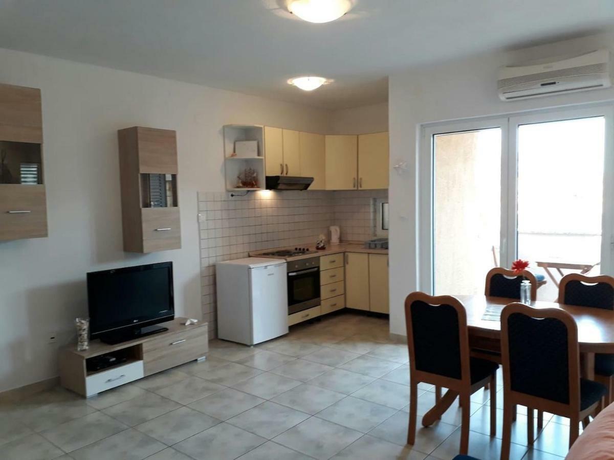 Apartments Golub Cesarica Zewnętrze zdjęcie